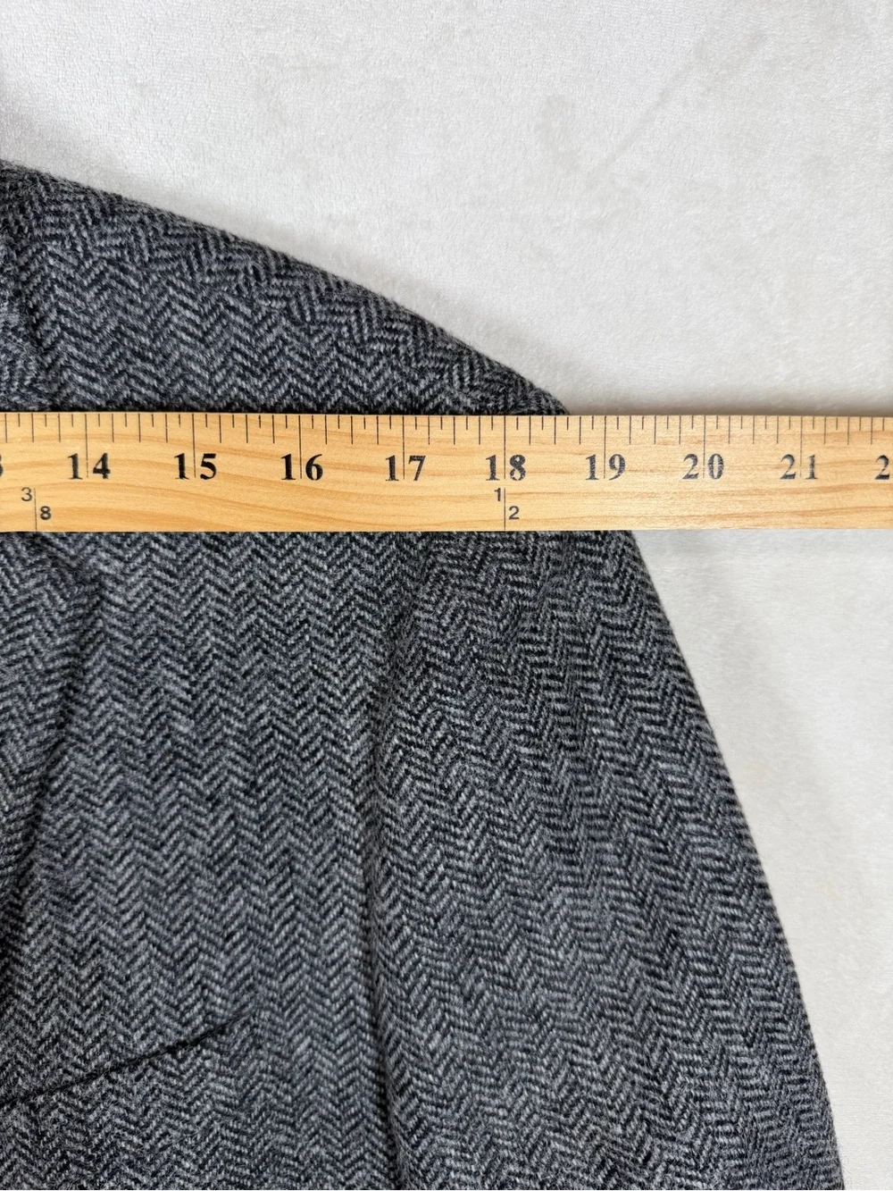J. Crew Ludlow 40R Herringbone Tweed British MOON Wool Sport Coat Blazer